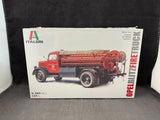 Italeri - Opel Blitz Fire Truck - 1:24 Scale Plastic Model Kit 3966 Model