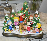 Danbury Mint Lighted Peanuts Gang ¡°Christmas Time Is Here¡± Snoopy Charlie Brown Model