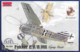Fokker E.V/D.VIII 1918 WWI German Airplane plastic model 1/72 Roden 004 Model