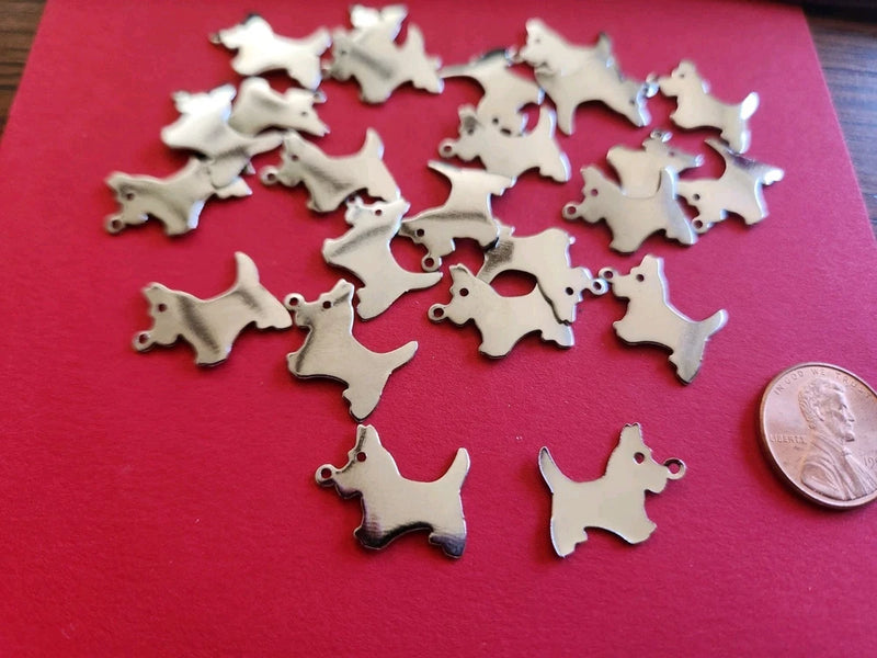 Lot of 24 New Silver Tone Scotty Dog Terrier Charms Charms