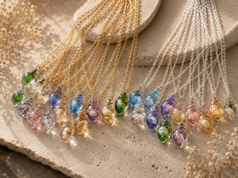 Handmade Acrylic Conch Shell Necklace ¨C 18¡± Chain ¨C Silver or Gold Charms