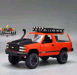 1992 92 Chevy Blazer 1500 Collectible 1/64 Scale Diecast Model Collector Car Model