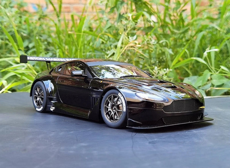 1/18 AUTOart Aston Martin Vantage V12 GT3 Black Diecast Car Model Toy Model