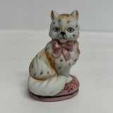 Franklin Mint Curio Cabinet Cat Collection Staffordshire Cat 1986 Figurine Model