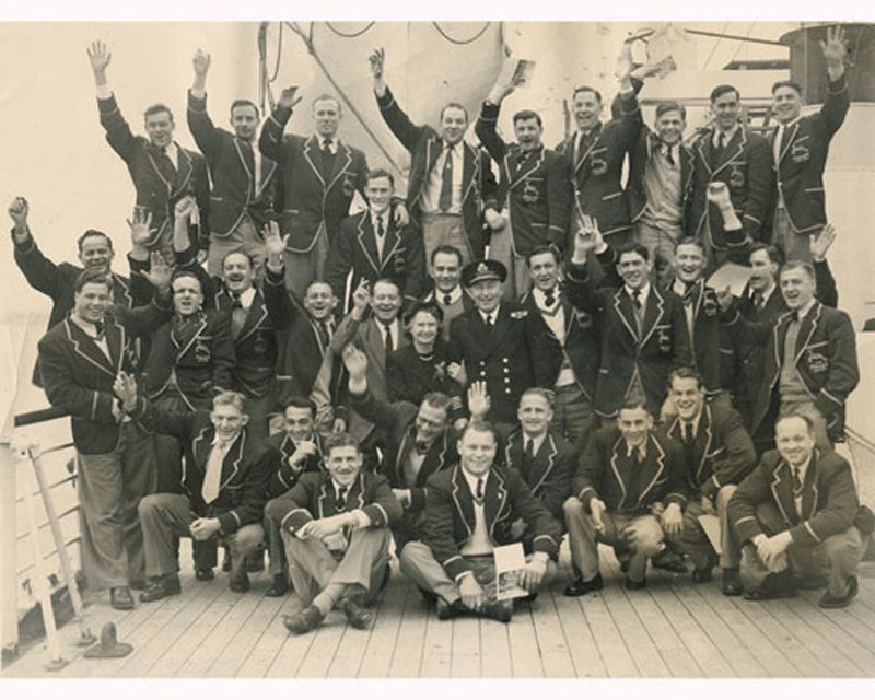 SOUTH AFRICA SPRINGBOKS TOURING TEAM 1951 - 1952 RUGBY SQUAD PHOTO ON BOARD SHIP Model