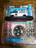 ????M2 Machines 1:64 1995 GMC Safari Van Model Kit Maui and Sons White Diecast Model