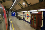 PHOTO  (2)  MORNINGTON CRESCENT  UNDERGROUND STATION CERAMIC NAME BOARD Model