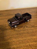 Vintage 1:24/1:25? scale Plastic Model Kit Junkyard Chevy Truck Model