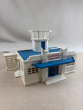 Plasticville O/S Scale 4 Airport Administration Building Kit Incomplete Model