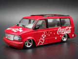 1995 GMC SAFARI VAN COKE COCA COLA 1:64 SCALE COLLECTIBLE DIECAST MODEL CAR Model
