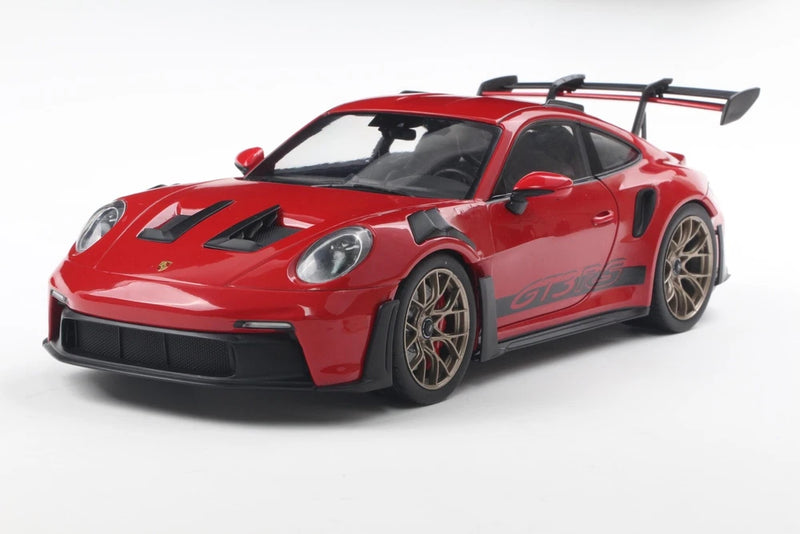 Porsche 911 992 GT3 RS 2024 red diecast model car S1812101 Solido 1:18 Model