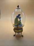Franklin Mint Disney Snow White Egg Figurine Display NEW No Box w/ Stand Model