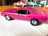 vintage revell  1/25 scale 1971 hemi cuda  model kit 85-2984 panther pink Model
