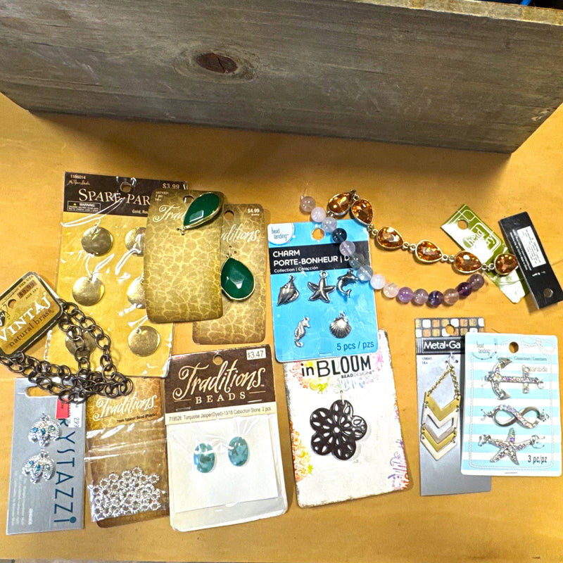 Bead Landing Multicolor Charms & Pendants Lot with Connectors and Beads Charms