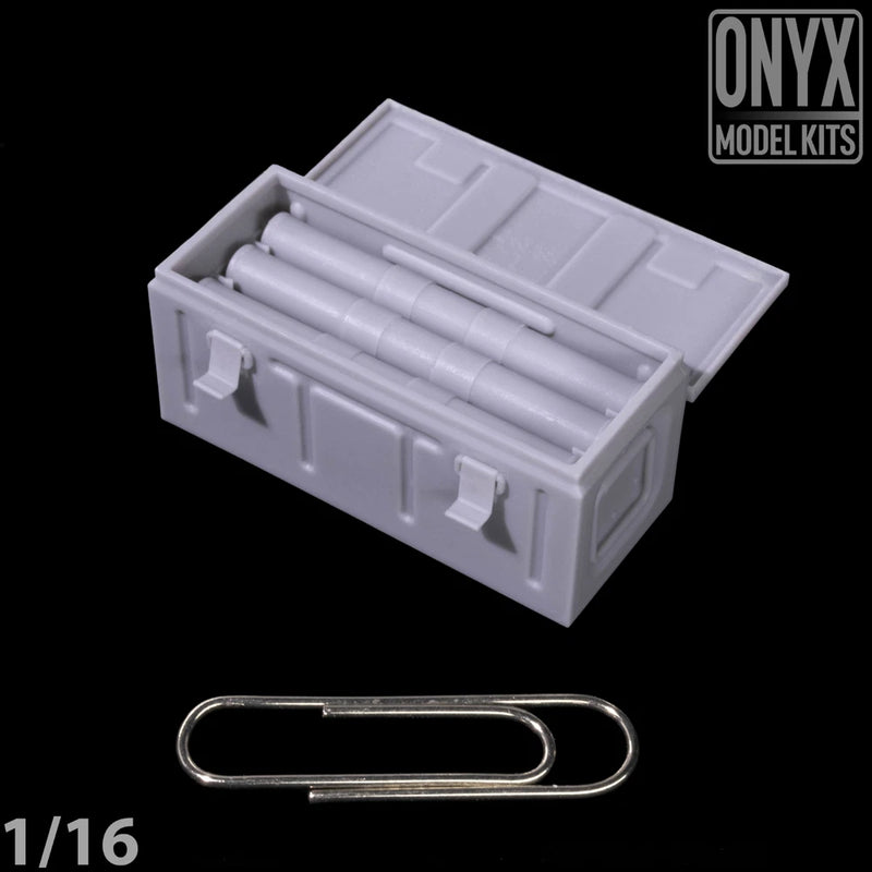 ONYX MODEL KITS | 1:16 | 1/16 | UK B167 Box (x1)  Gren Tubes (x9) | WW2 | Model