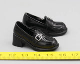 QOM-1048 1/6 female soldiers in the protection regiment - Shoe model Model