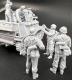 1/35 Scale Yellow Weasel II D Anti Tank Gun Crew 6 Figures Resin Model Kit Model