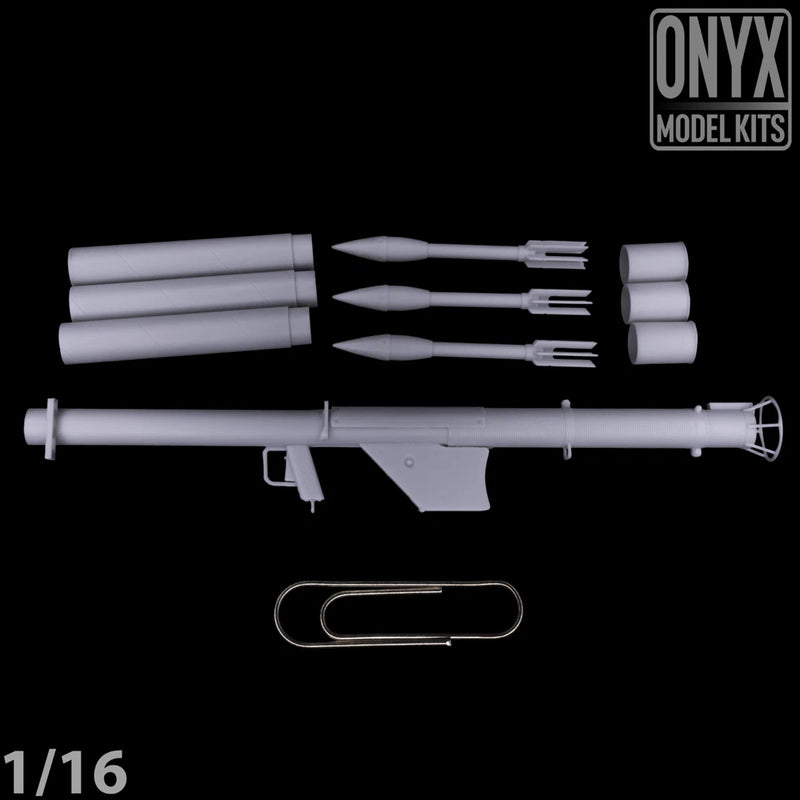 ONYX MODEL KITS | 1:16 | 1/16 | Bazooka (x1) + Rockets/cases(x3) | WW2 | Model