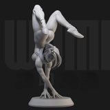 1/24 Scale Resin Figure Model Kit Handstand Fitness Girl Unassembled, Unpainted Model