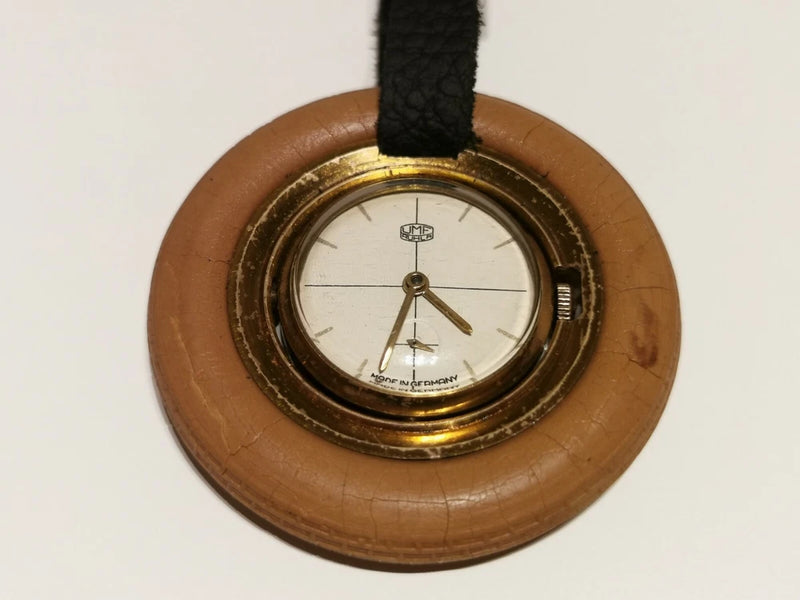 VINTAGE RARE EARLY CAR TIRE STYLE GERMANY MEN'S MECHANICAL WATCH KEYCHAIN"RUHLA" Model
