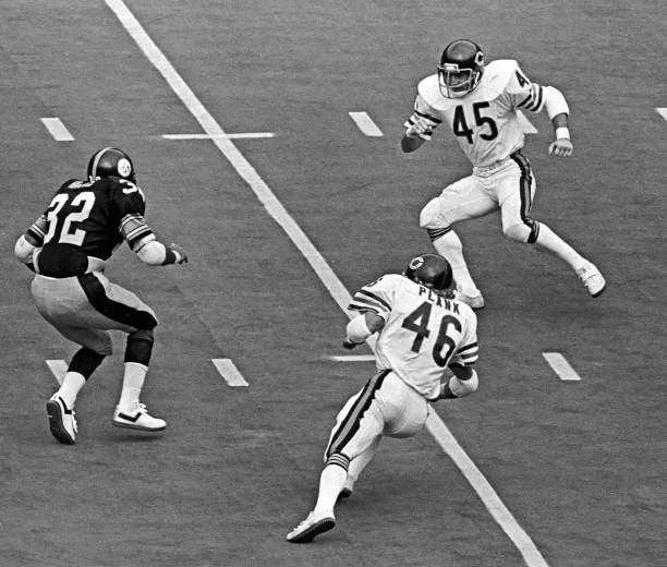 Safeties Doug Plank And Gary Fencik Of The Chicago Bears 1980 Nfl OLD PHOTO Model