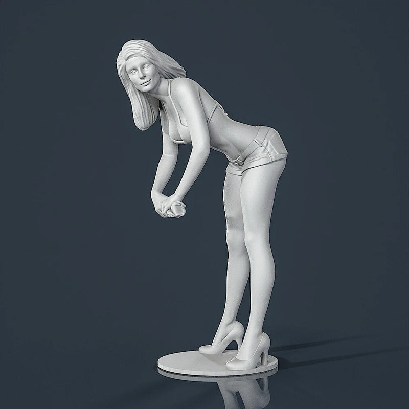 Unpainted resin figurine. Beautiful woman washing wash girl  1/18 1/24 1/43 1/32 Model