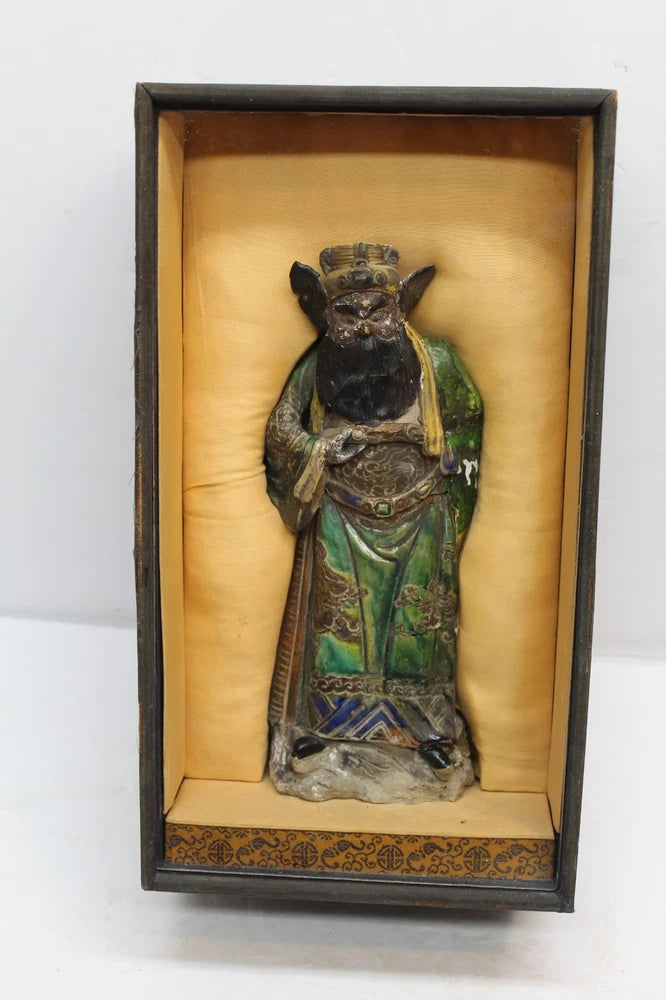 VINTAGE/ANTIQUE CHINESE MAN Cast Plaster STATUE/FIGURE  w/Display case Model