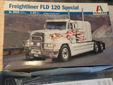 Italeri Freightliner FLD 120 Special 1:24 Scale Model Kit 3925 Open Box Complete Model