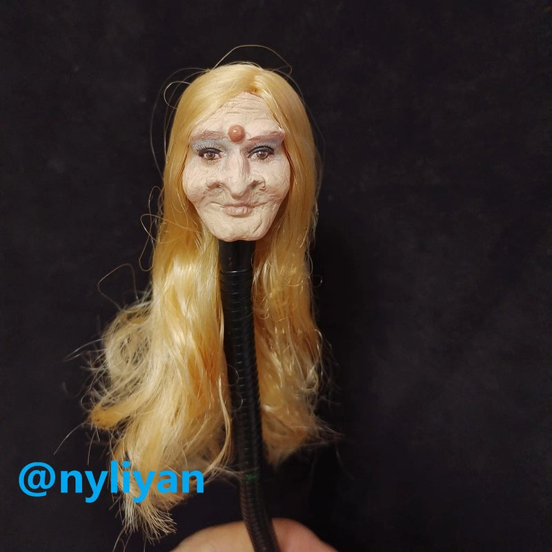 1/6 Female Gold Hair Old Woman Head Sculpt Model Fit 12''Action Figure Body Model
