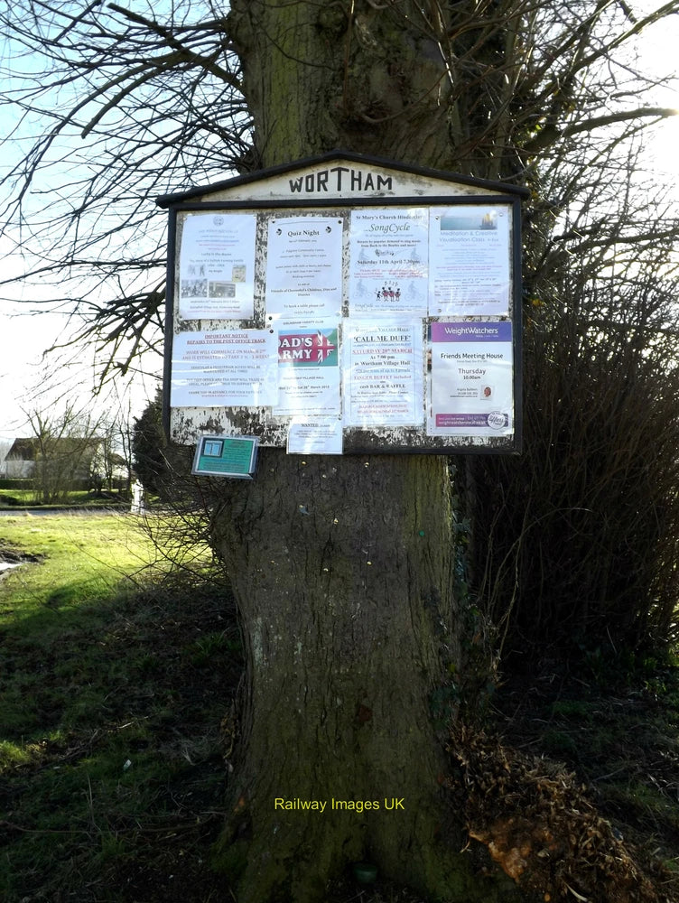 Photo 6x4 Wortham Village Notice Board c2015 Model