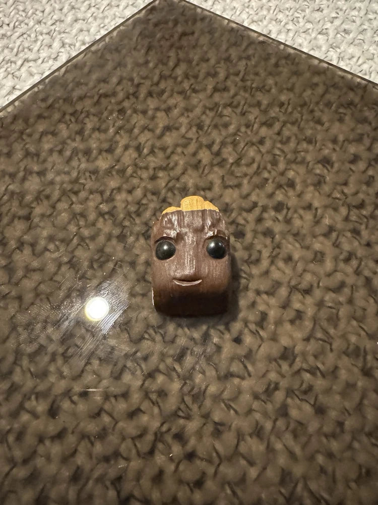 Rathcaps 1 Year Groot Artisan Keycap Model