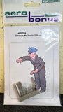 Aires Aerobonus  1/48 German Mechanic Officer Figure 480164 Model