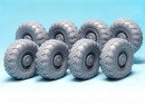 1/35 Resin Assembly Model Kit Scud B with MAZ-543 Sagged Wheel Accessories Set Model