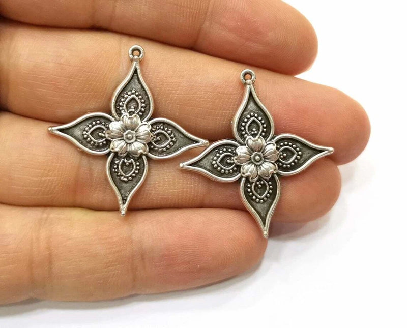 2 Flower Dangle Gypsy Charms Antique Silver Plated jewelry Accessories G18013 Charms