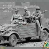 1/35 WWII German Soldier Crew Figure Set 4PCS Unpainted Resin Model Kit New Model