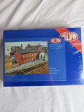 Heljan HO 1752 Railroad Post office train locomotive town building model kit Model