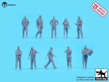 Black Dog 1/144 Airport Ground Staff Crew (20 Figures, 10 types 2 each) A44003 Model