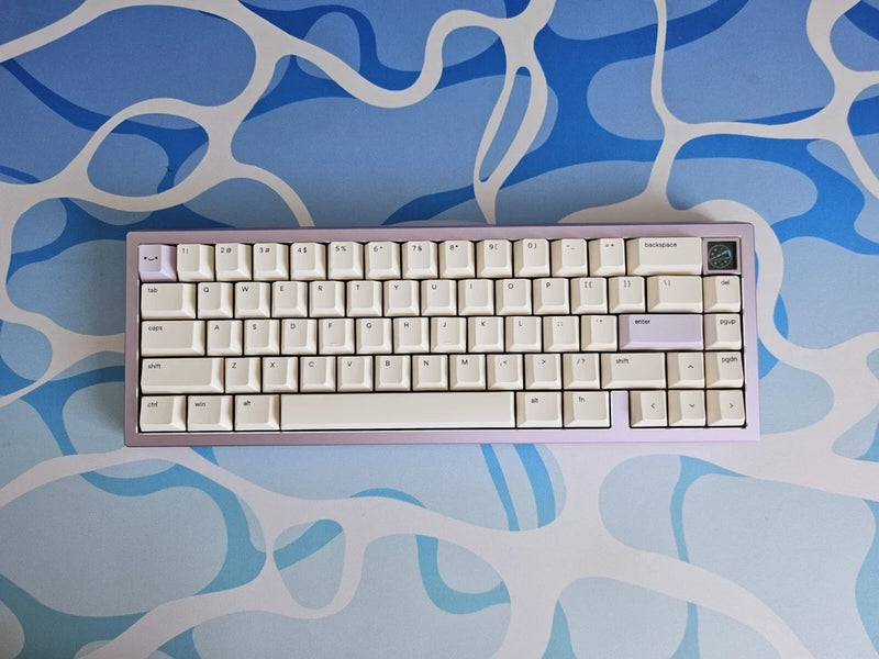 Meletix Zoom65 V3 + Melon Milk Switches + Osume Nemui Keycaps Model