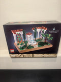 LEGO Icons Fountain Garden 10359 Building Kit - New In Box! Model
