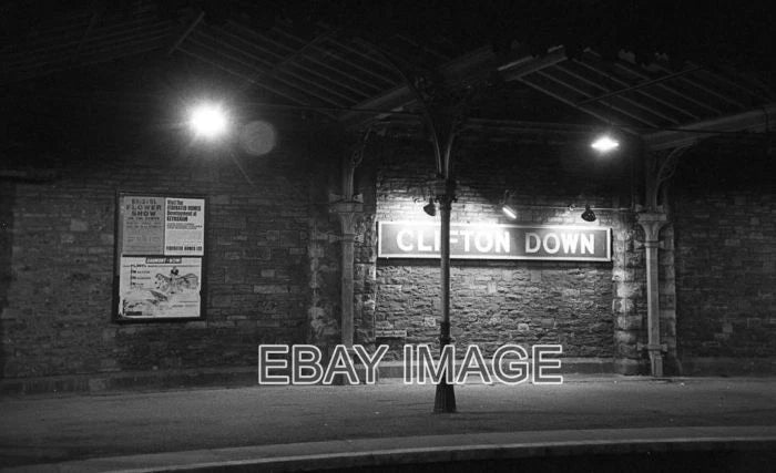 PHOTO  CLIFTON DOWN STATION AT NIGHT LOOKING ACROSS TO THE STATION NAME BOARD (T Model
