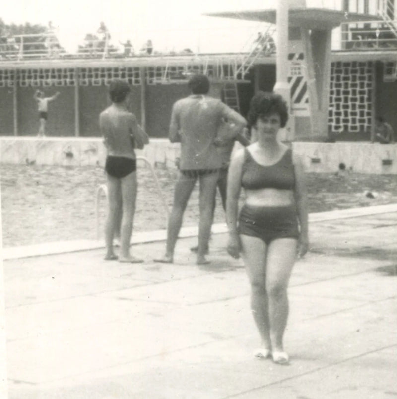 Vintage Photo Woman Swimsuit Bikini Public Swimming Pool Diving Tower Board Model