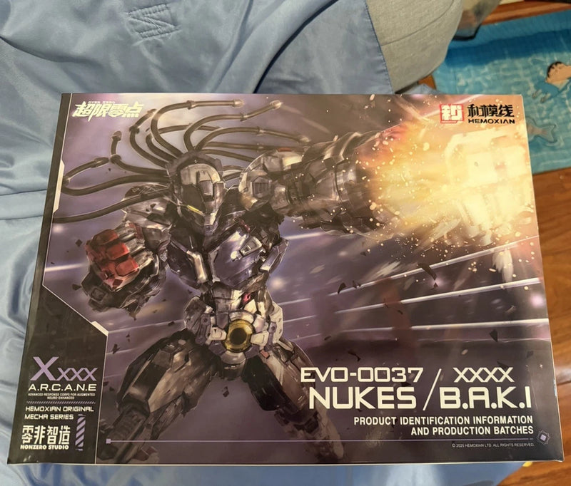 Motor Nuclear A.R.C.A.N.E EVO-0037 NUKES/B.A.K.I Unassembled Mecha Kit Model