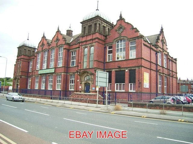 PHOTO  ARMLEY PARK SCHOOL. STANNINGLEY ROAD FORMER BOARD SCHOOL BUILT 1900 BY W. Model