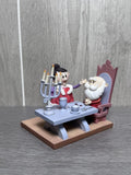Rudolph Red-Nosed Reindeer Mrs. Claus Feeding Santa Enesco Figurine 2001 Diorama Model