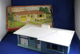Plasticville - O-O27 - #1603 Ranch House - Turquoise & White - Box - Excellent Model