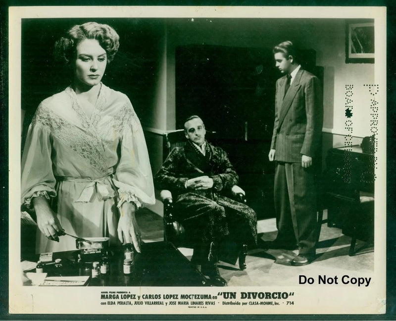 MP0176, 8x10 Movie Photo, 1953, "Un Divorcio", w/Approved by Board Censors Model
