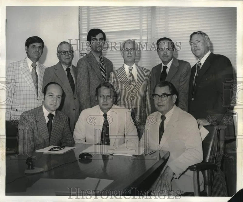 1973 Press Photo Lake Pontchartrain Sanitary District Board Members, Louisiana Model