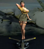Resin Army Pilot Girl Soldier Unpainted Unassembled 3 scales 2 versions Model
