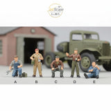 1:64 1:87 WWII Vehicle Mechanic Miniature Figure for Wartime Model Workshops Model
