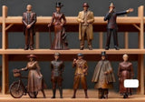 1/35 Scale Steam Age Style 9 Figures and Bicycle Unpainted Resin Model Model